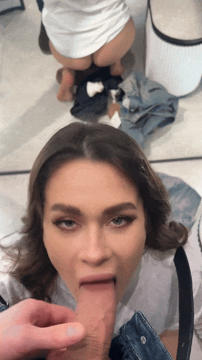 What's the name of this pornstar?
