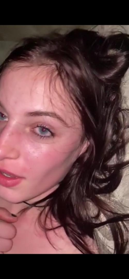 What's the name of this pornstar?