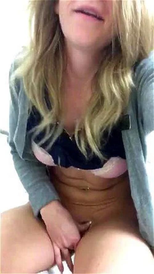 What's the name of this pornstar?
