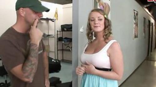 Alyssa Moore - https://www.salierixxx.com/en/#!pages/video/3947/hdvsi0085
