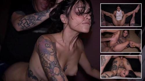 Whats this girl name? Whats the name of the scene? 