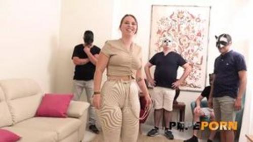 What's the name of this pornstar?